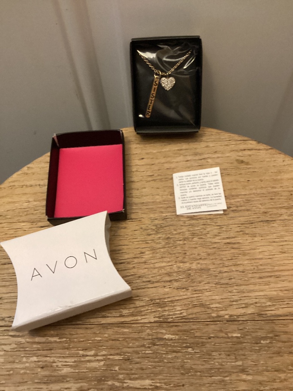 NEW Avon Sister Goldtone Necklace Small Crystal Encrusted Heart 2018